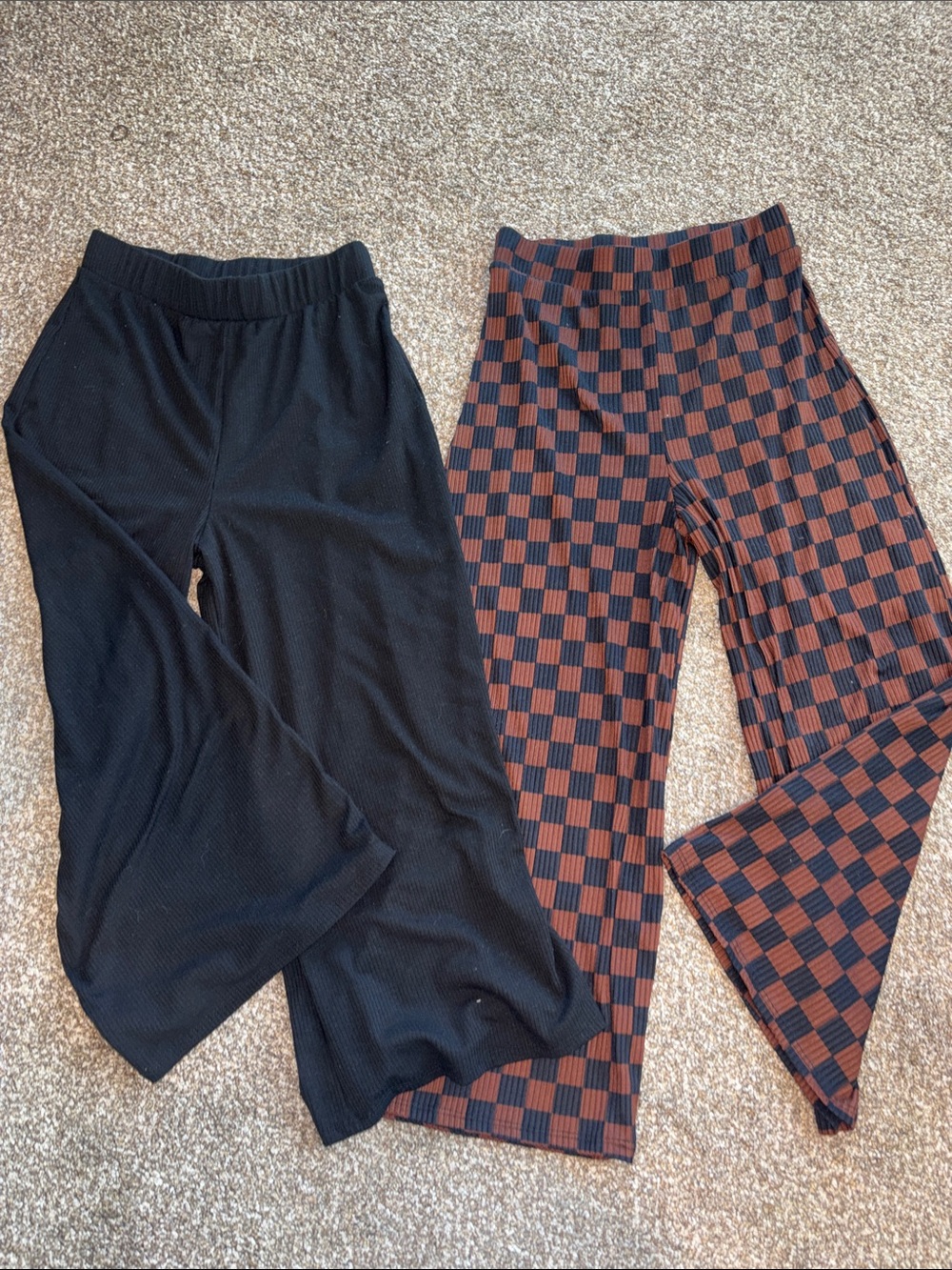 Dressed in lala crop pants size small worn once